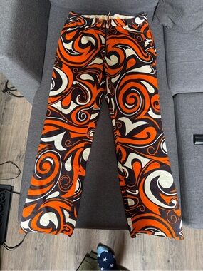 Men's Orange Swirl Print Pants - Bold Graphic golf Trousers